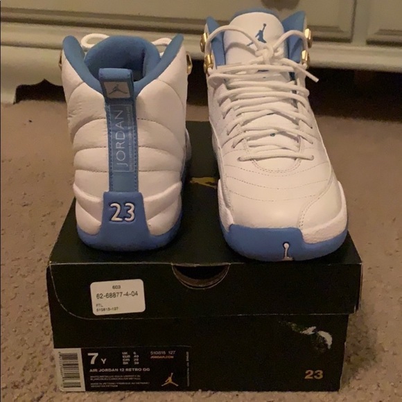 size 7 jordan 12